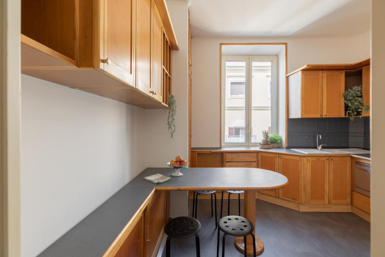 Apartamento Iflat Veneto Area'S Penthouse Roma Exterior foto