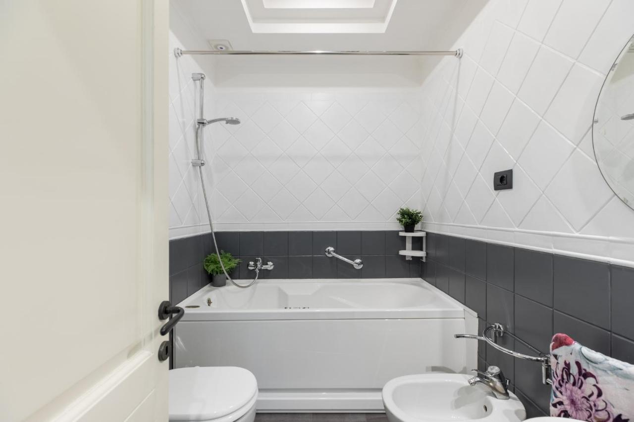 Apartamento Iflat Veneto Area'S Penthouse Roma Exterior foto